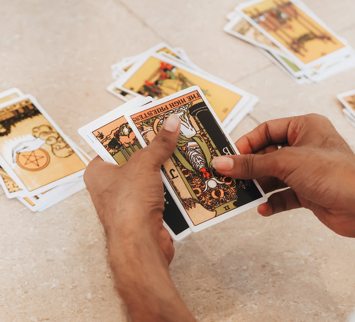 Tarot Reading Session